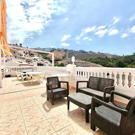 アパート Apartamento 2 Dormitorios Solo Adultos, Freewifi, Cerca Playa De Americas *