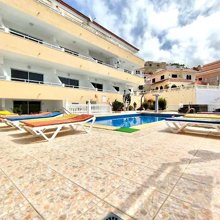 Apartamento 2 Dormitorios Solo Adultos, Freewifi, Cerca Playa De Americas