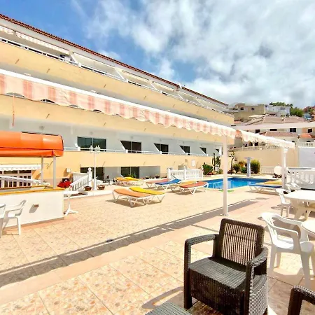 Apartamento 2 Dormitorios Solo Adultos, Freewifi, Cerca Playa De Americas アパート アデヘ