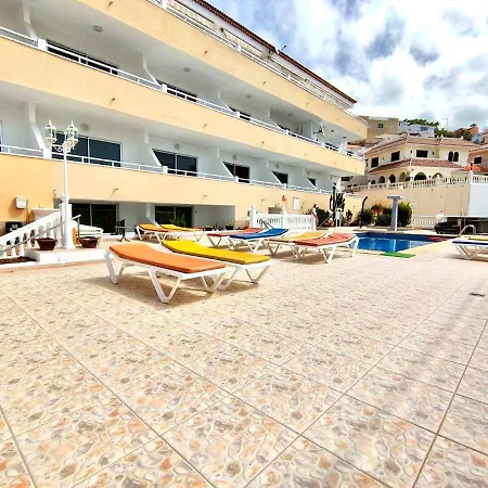 Apartamento 2 Dormitorios Solo Adultos, Freewifi, Cerca Playa De Americas アパート アデヘ