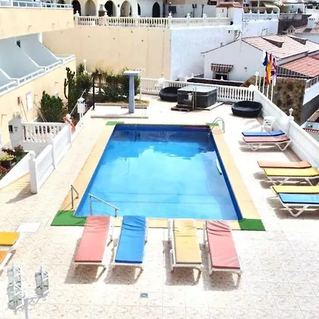 Apartamento 2 Dormitorios Solo Adultos, Freewifi, Cerca Playa De Americas