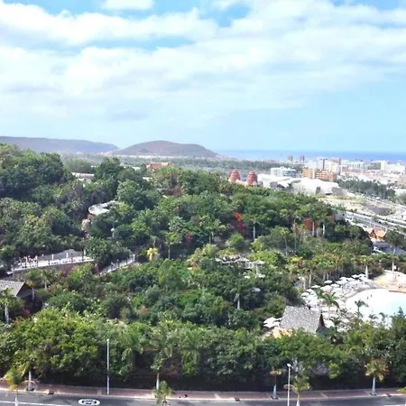 Apartamento 2 Dormitorios Solo Adultos, Freewifi, Cerca Playa De Americas Lejlighed